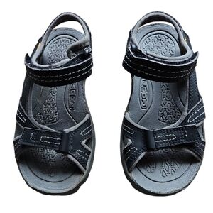 KEEN • Sandals